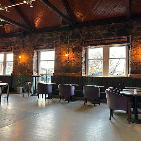 Paisley Central Apartment Екстериор снимка